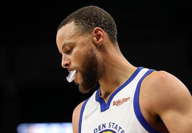 星空体育app-防守端库里被连续爆破 勇士的至暗时刻还在继续